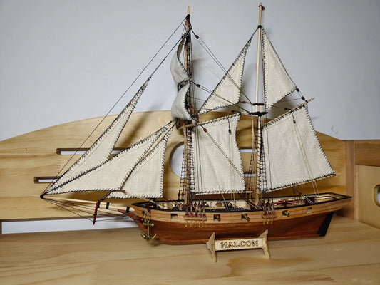 Maquette-Bateau-Voilier-2-Mats